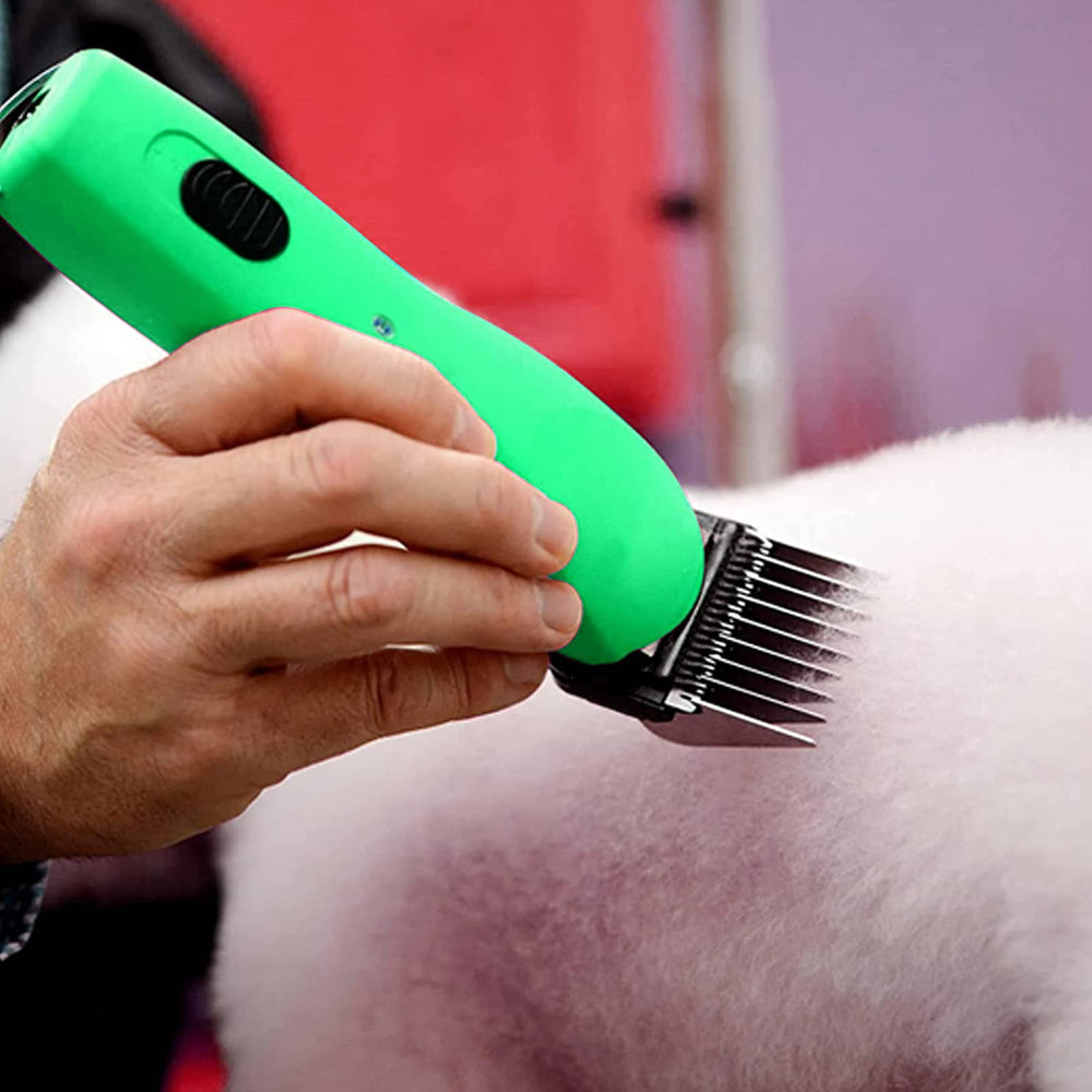 DODAER guide combs shown with A5 blades for versatile grooming