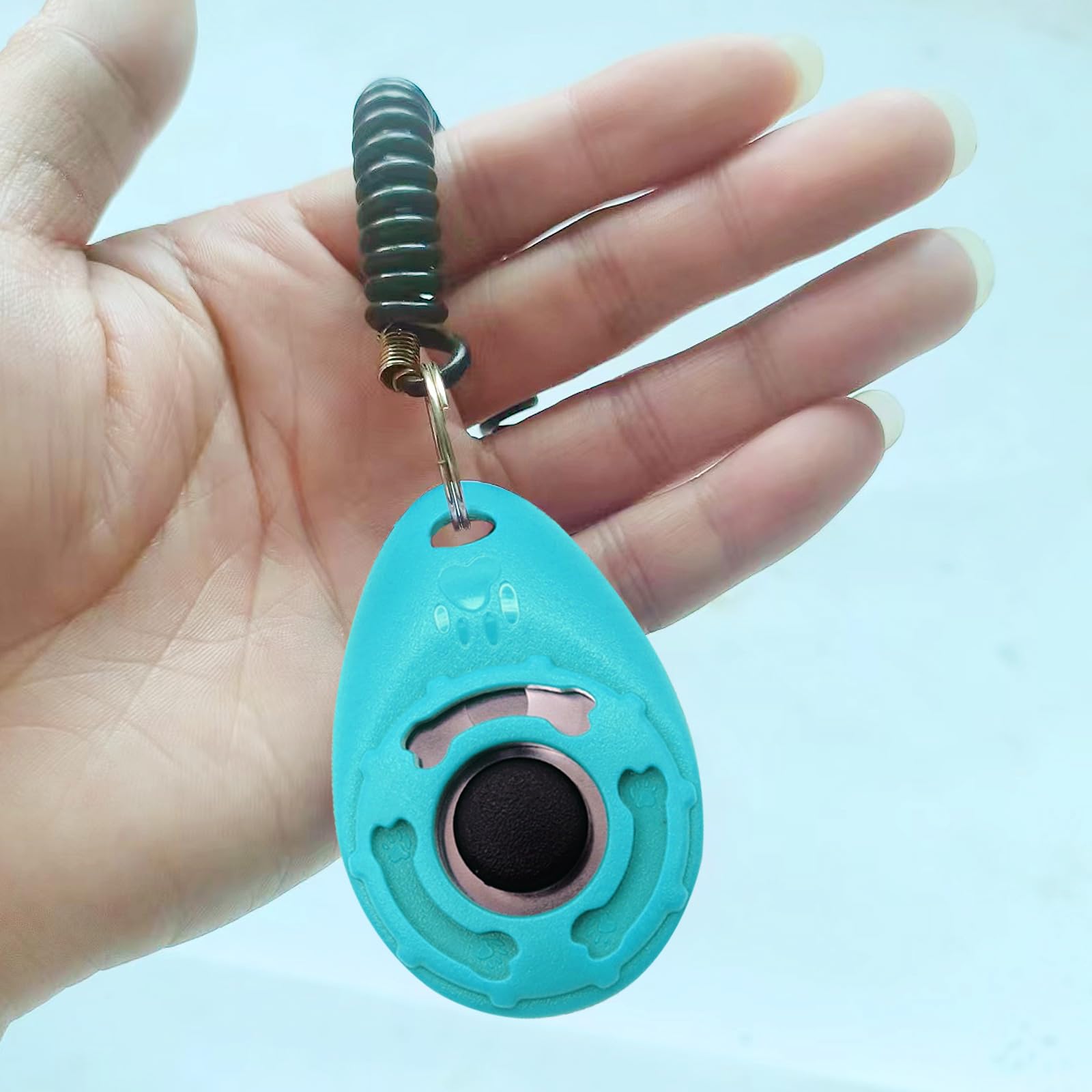 Dog Training Clicker 3-Pack packaging shows three color options