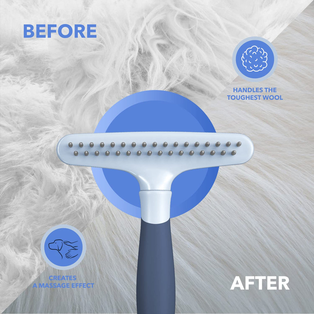 DOGI contoured, non-slip silicone handle for a secure grip during brushing.