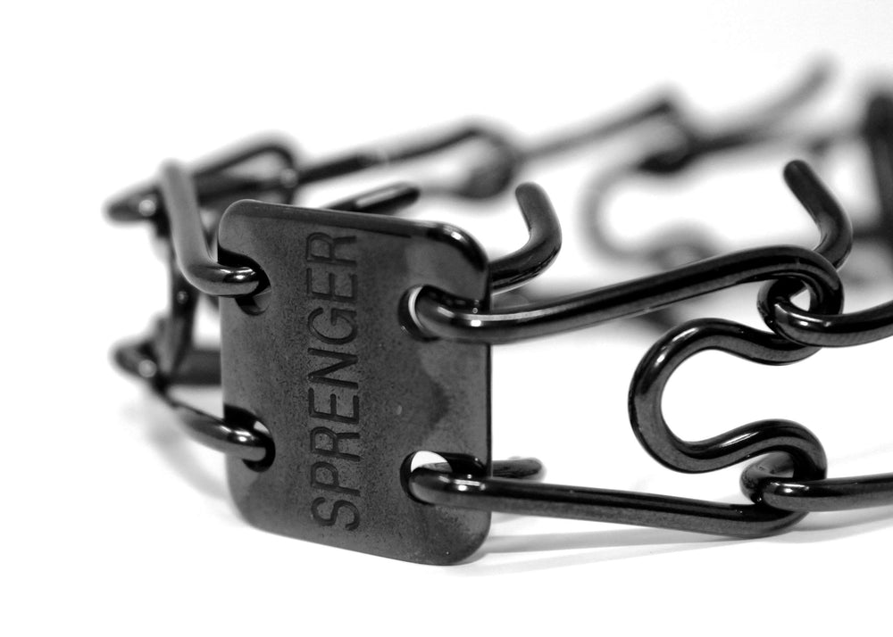 Dogline Herm Sprenger removable-links closeup showing adjustable sizing.