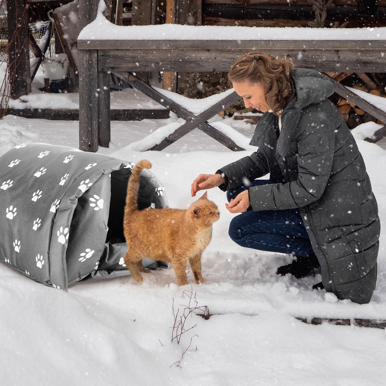 DoubleFill portable cat house shows lightweight design ideal for travel and porch use.