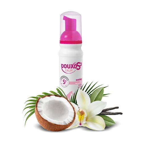 Douxo S3 Calm Itch Relief mousse label highlights veterinary-derived skincare and safety features.