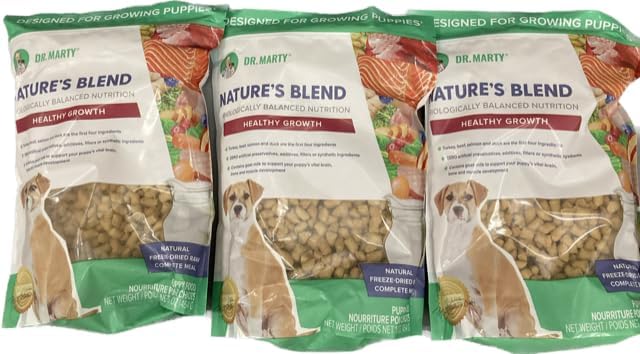 Dr. Marty Nature's Blend Healthy Growth puppy food bag shows freeze-dried kibble for healthy development.