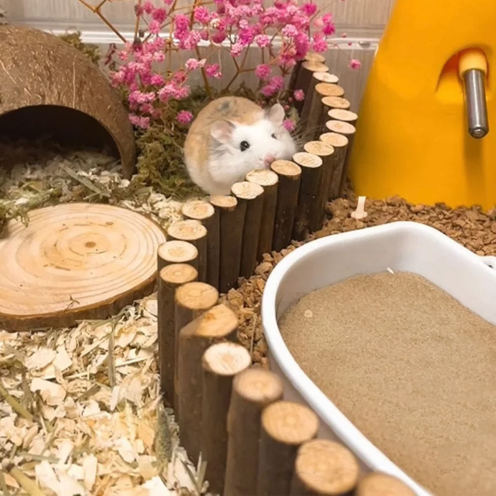DR.DUDU multi-pet sand suitable for hamsters, gerbils, chinchillas and more.