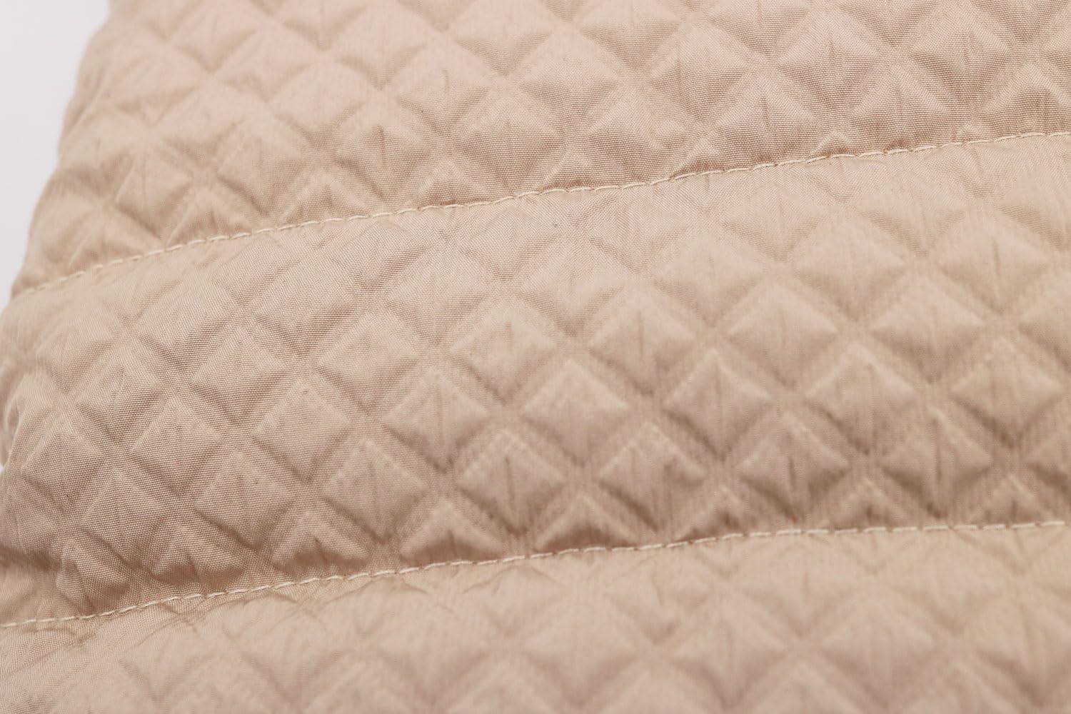 DroolingDog inner cotton closeup emphasizes warm breathable texture.
