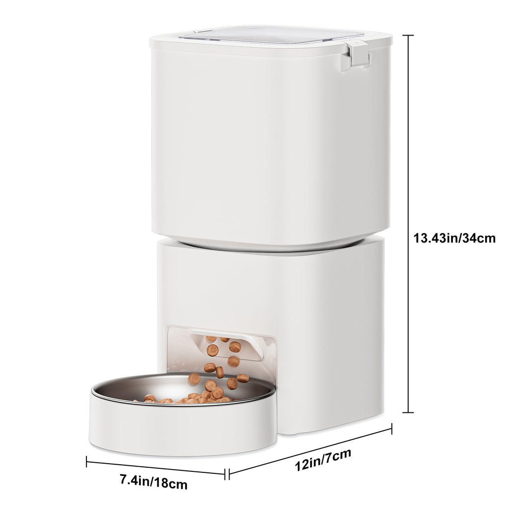 DUDUPET compact design fits neatly on a kitchen counter.