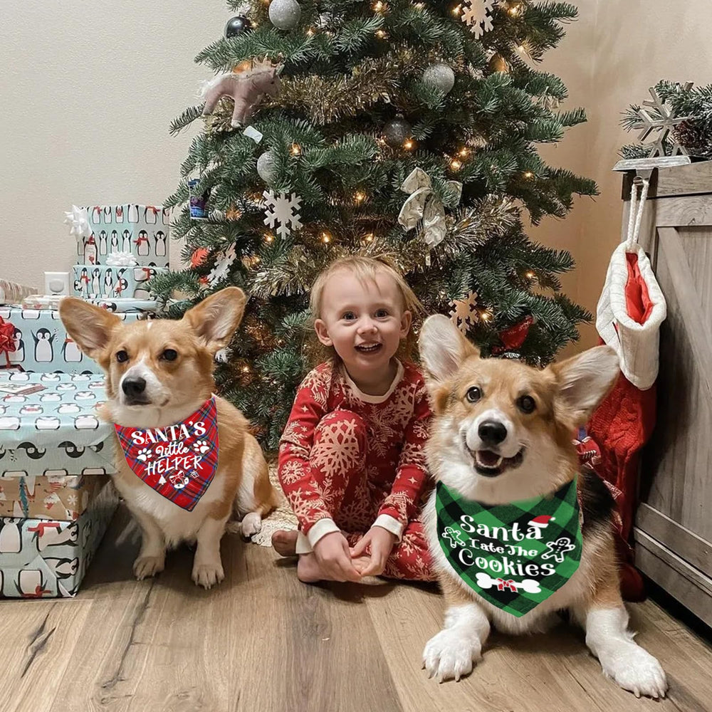 duludulu four-pack Christmas bandanas offers versatile holiday styling options.