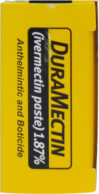 Farm usage scene demonstrates convenient, on-site deworming for horse care.