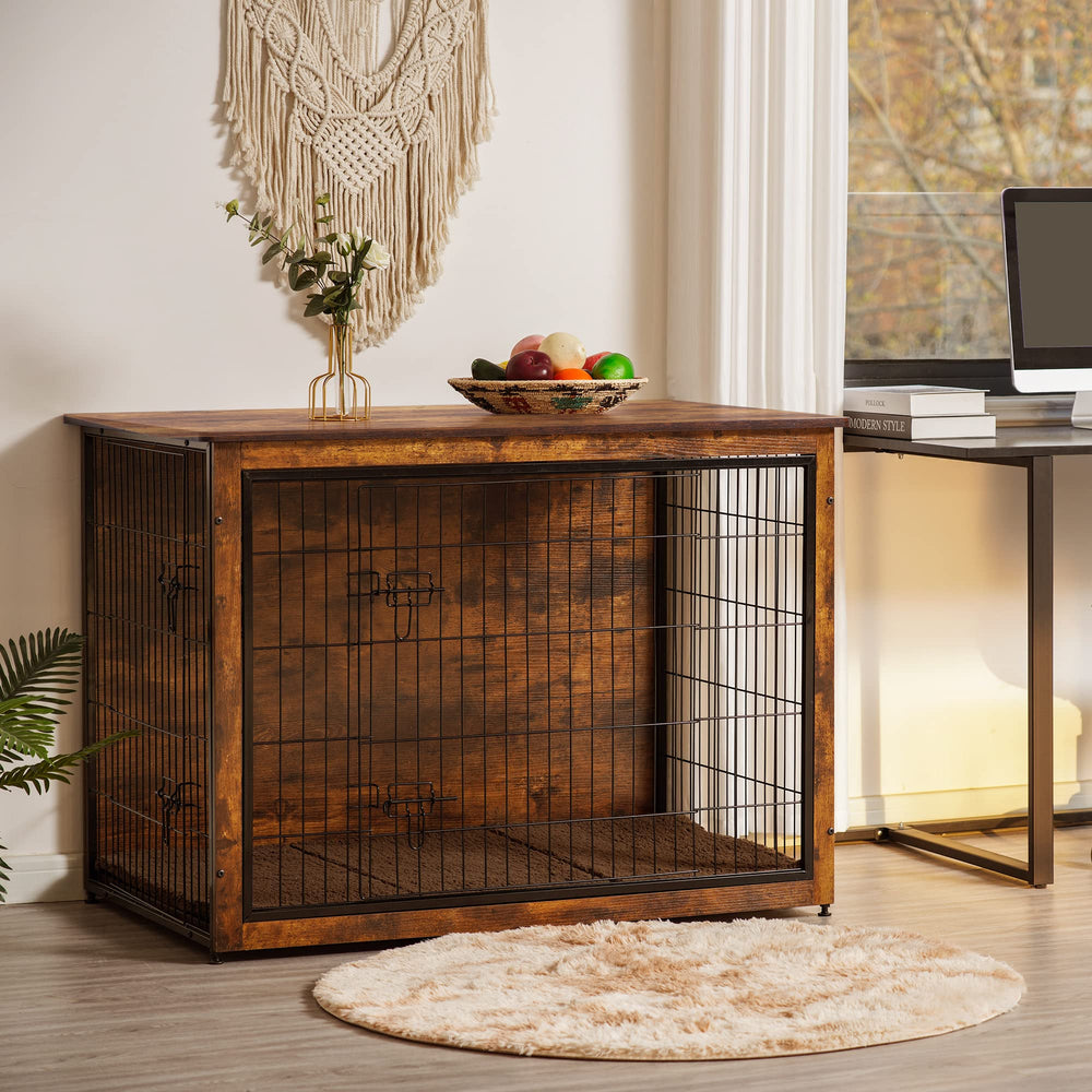 Dwanton extra-large 43.3-inch length interior fits large dogs comfortably.