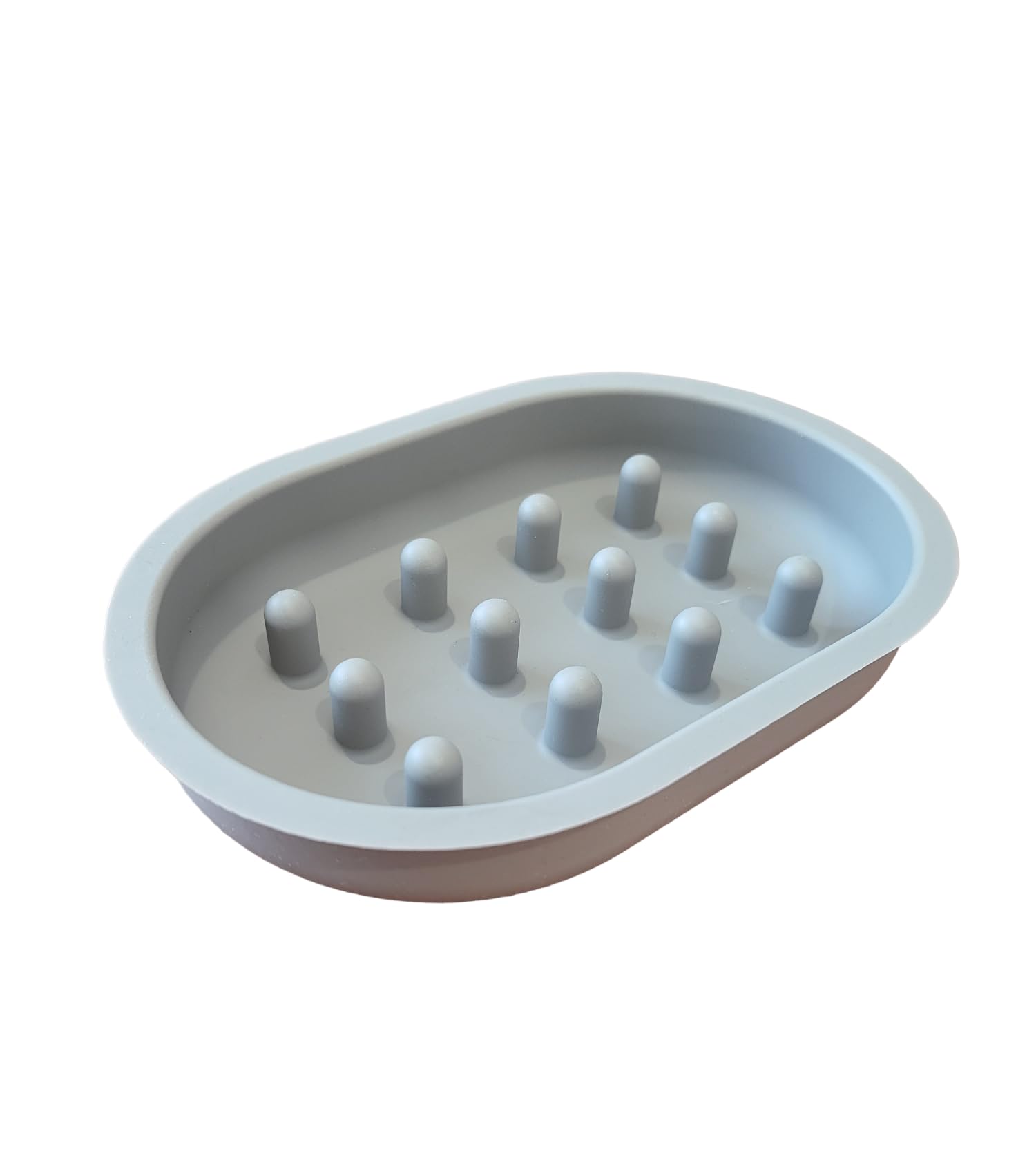 EasyFeastFurryBowls non-slip base keeps bowls steady during feeding.