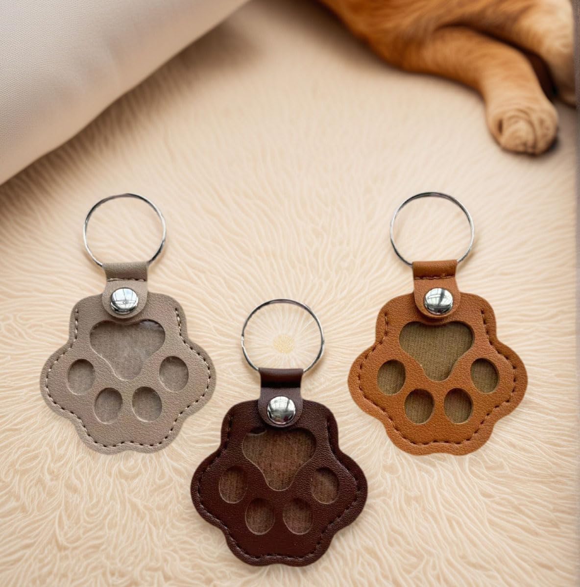 Easyoyo dog and cat paw memory keychain makes a thoughtful, gift-ready keepsake.