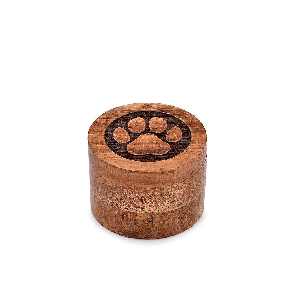 EDHAS acacia wood urn close-up grain highlights natural texture for durable display.