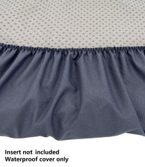 EechicSpace bed cover on crate demonstrates tidy, washable protection against spills.