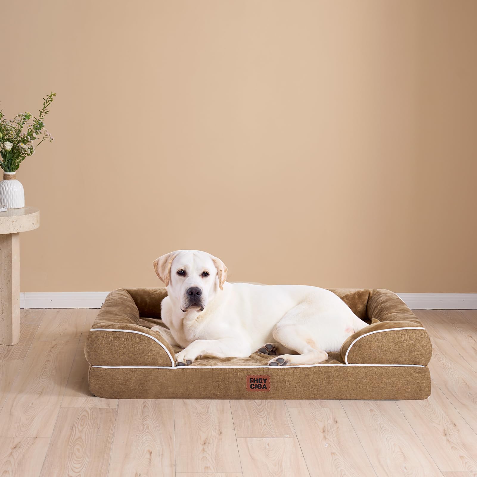 EHEYCIGA camel-colored fabric adds stylish look and comfort