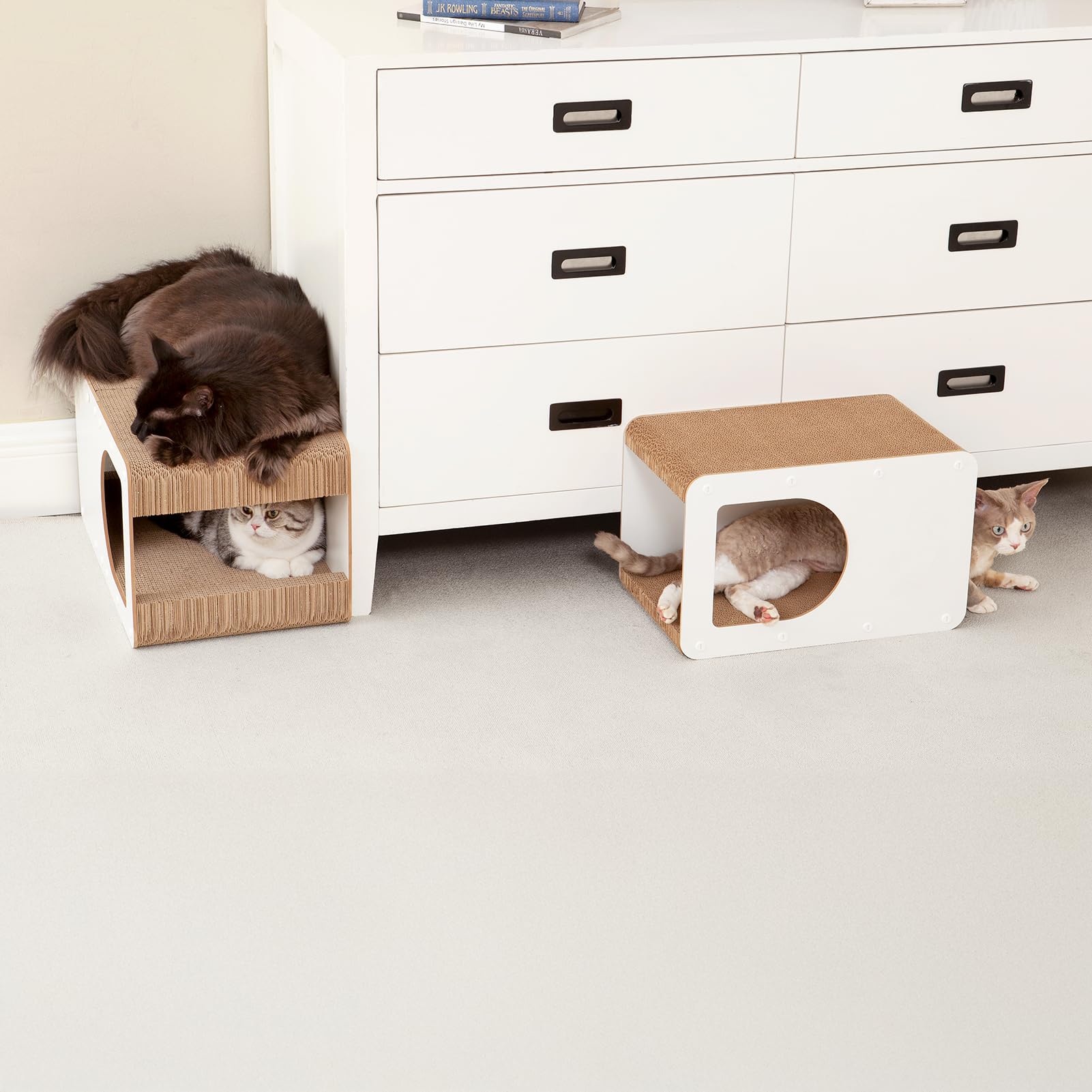 EHEYCIGA cardboard cat scratcher house packaging, compact design ships easily for quick setup.