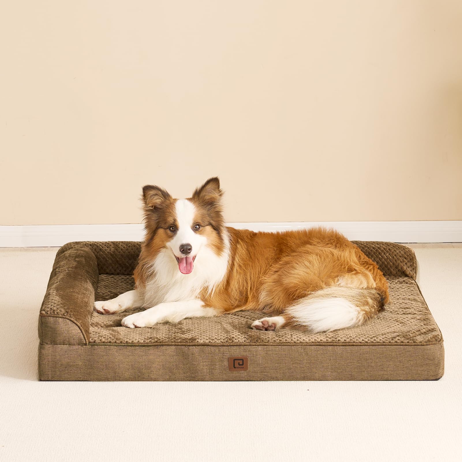 EHEYCIGA dimension-36x27x6 conveys size ideal for larger dogs.