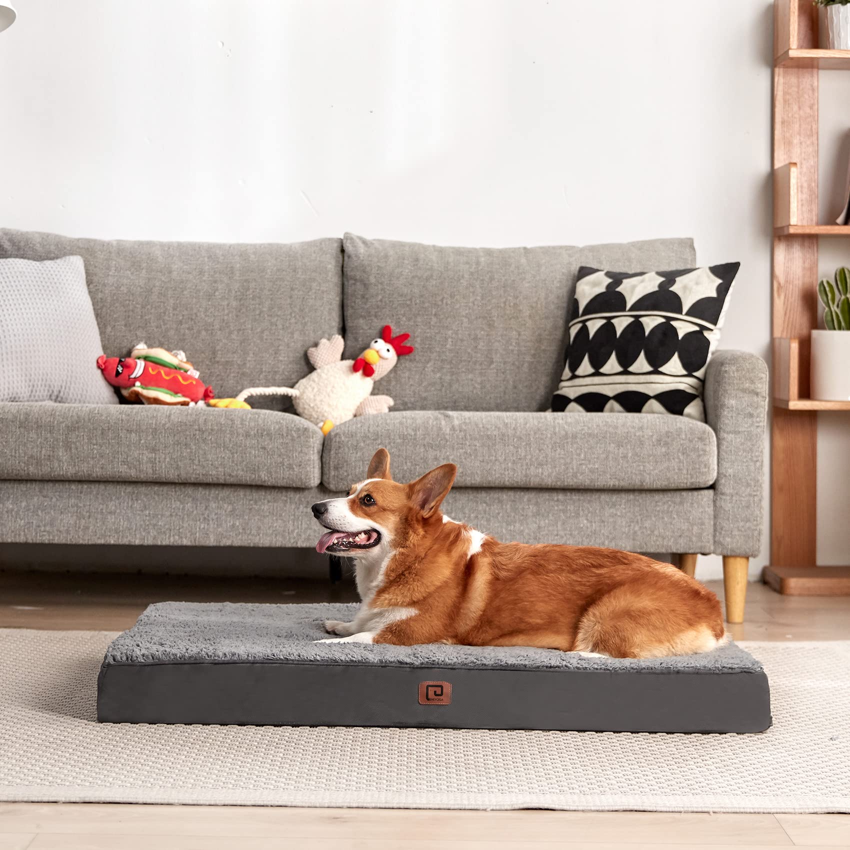 EHEYCIGA bed fits crates, kennels, or floor placements.