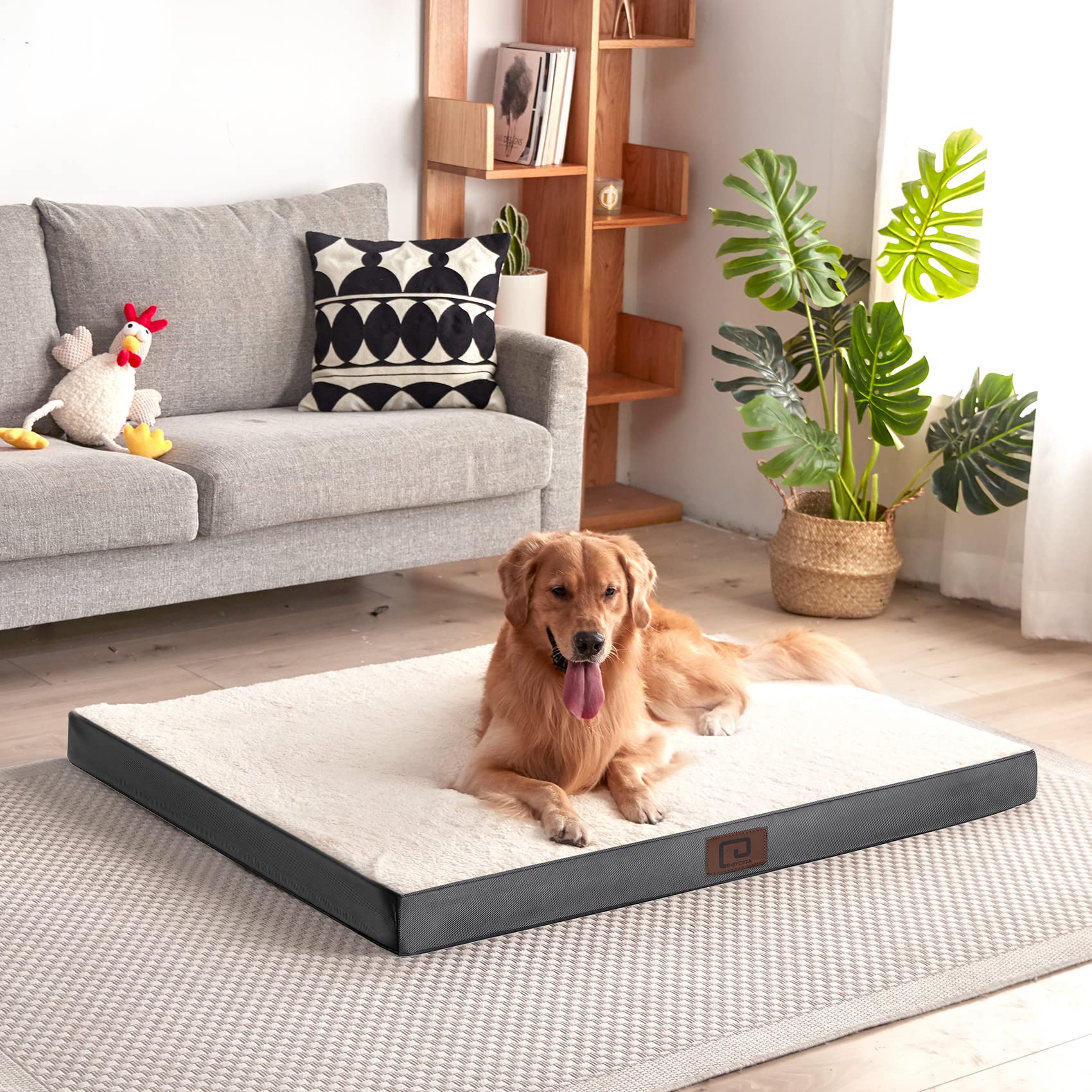 EHEYCIGA sherpa-top bed surface offers cozy sleep softness.