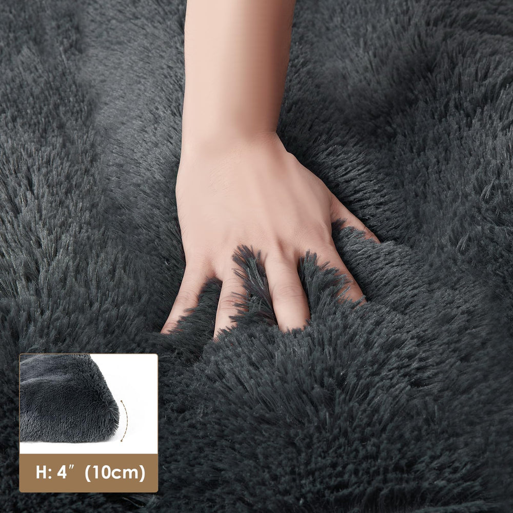 EHEYCIGA washable dog bed is machine washable for easy cleaning