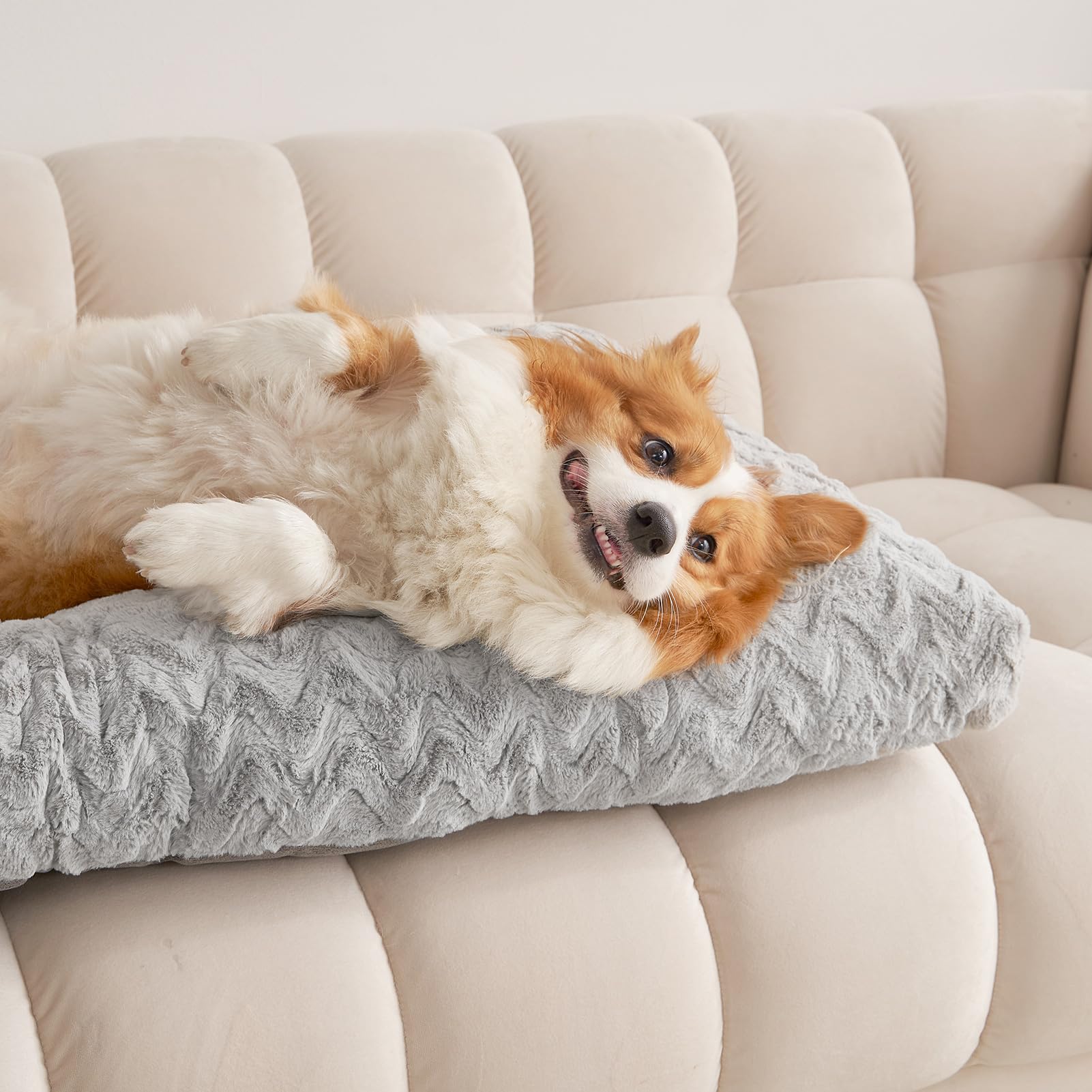 EHEYCIGA bed is machine-washable for easy care