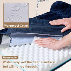 EHEYCIGA waterproof film side protects the bed from accidents and moisture.