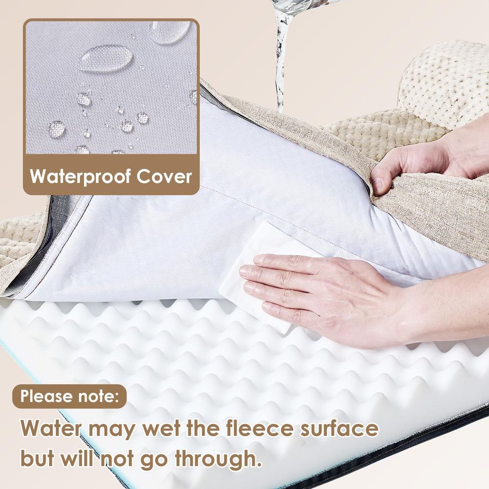 EHEYCIGA waterproof liner detail protects surface during spills
