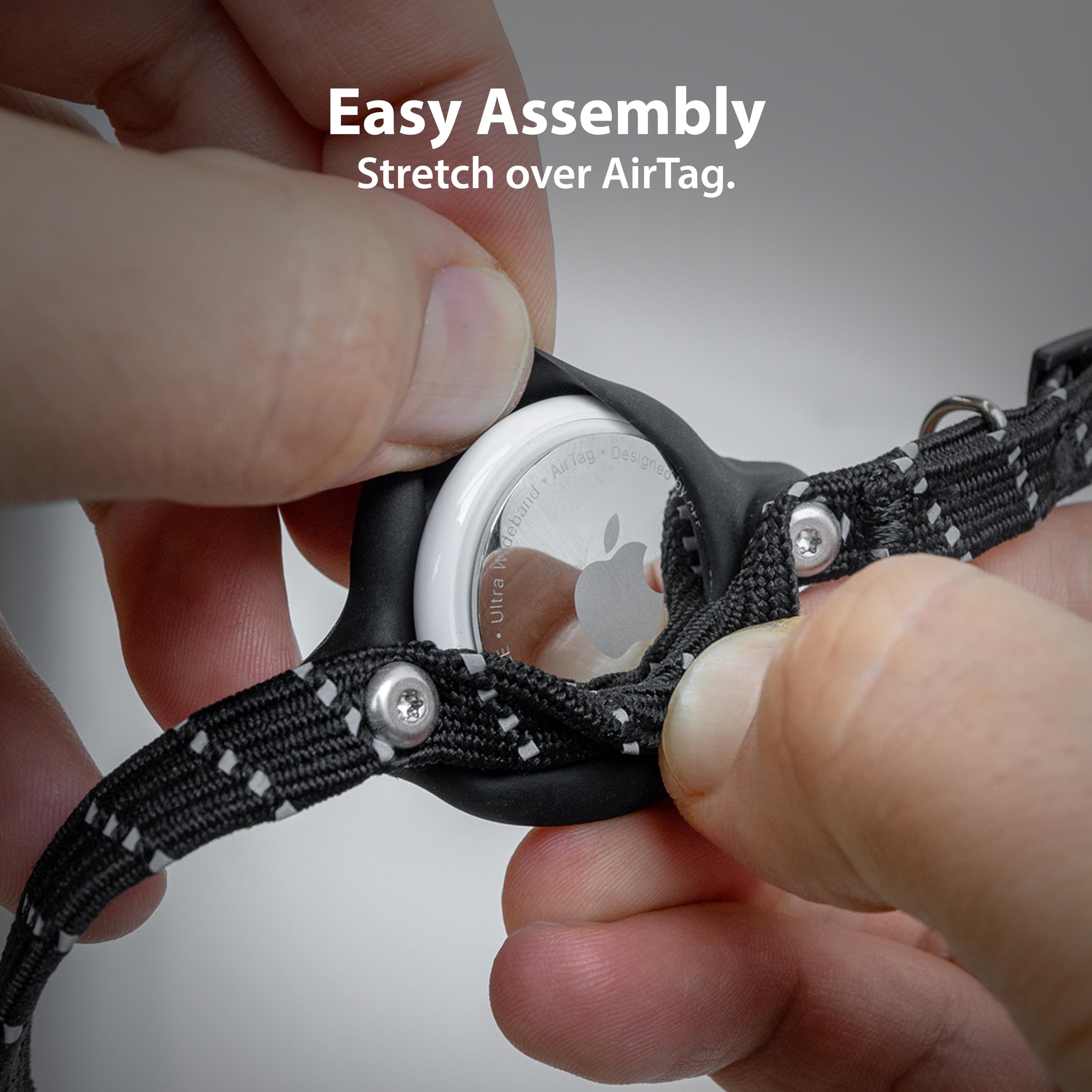 Elevation Lab TagVault AirTag Cat Collar Breakaway breakaway buckle; quick safety release.
