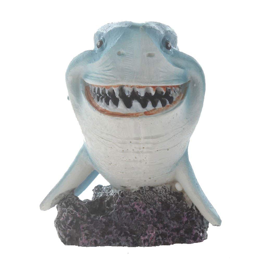 emours resin shark side view, highlights color detail for natural scenery