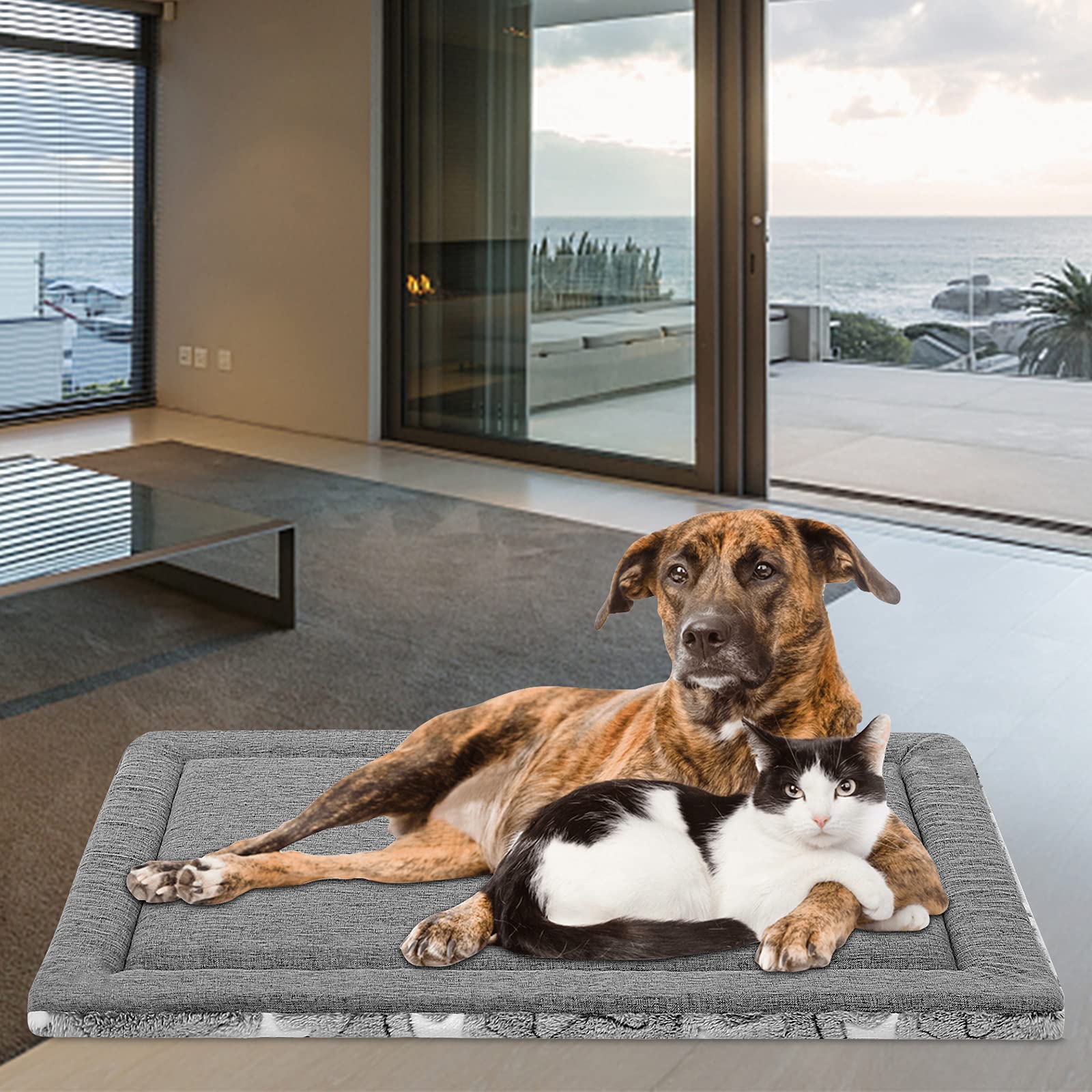 EMPSIGN dog crate pad is machine washable for effortless cleaning.