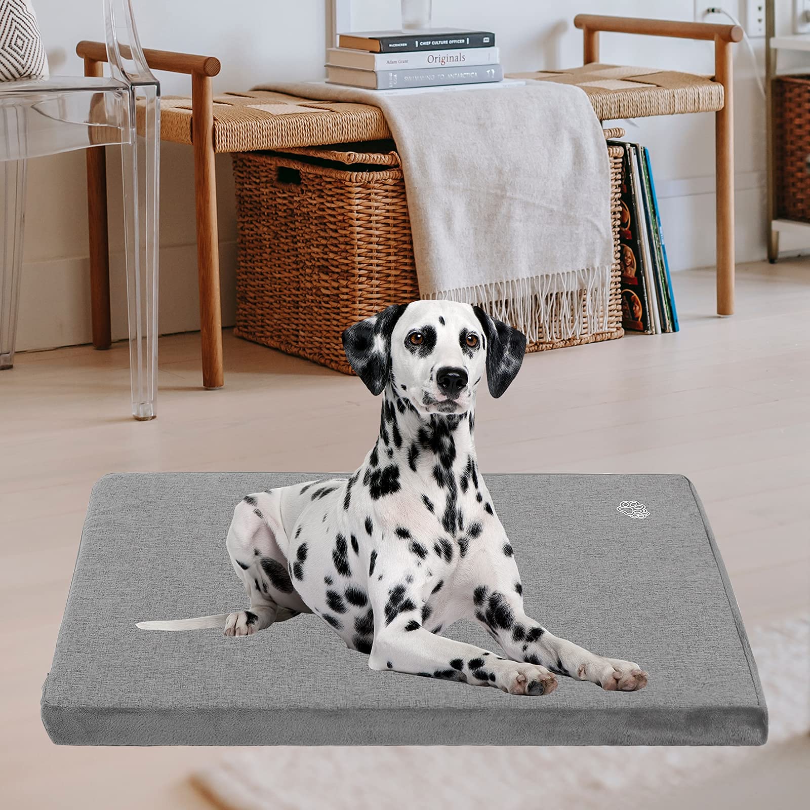 EMPSIGN dog bed mat removable machine-washable cover for easy cleaning.