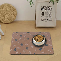 EP Jeans pet food mat absorbent quick-dry for spills and floor protection.