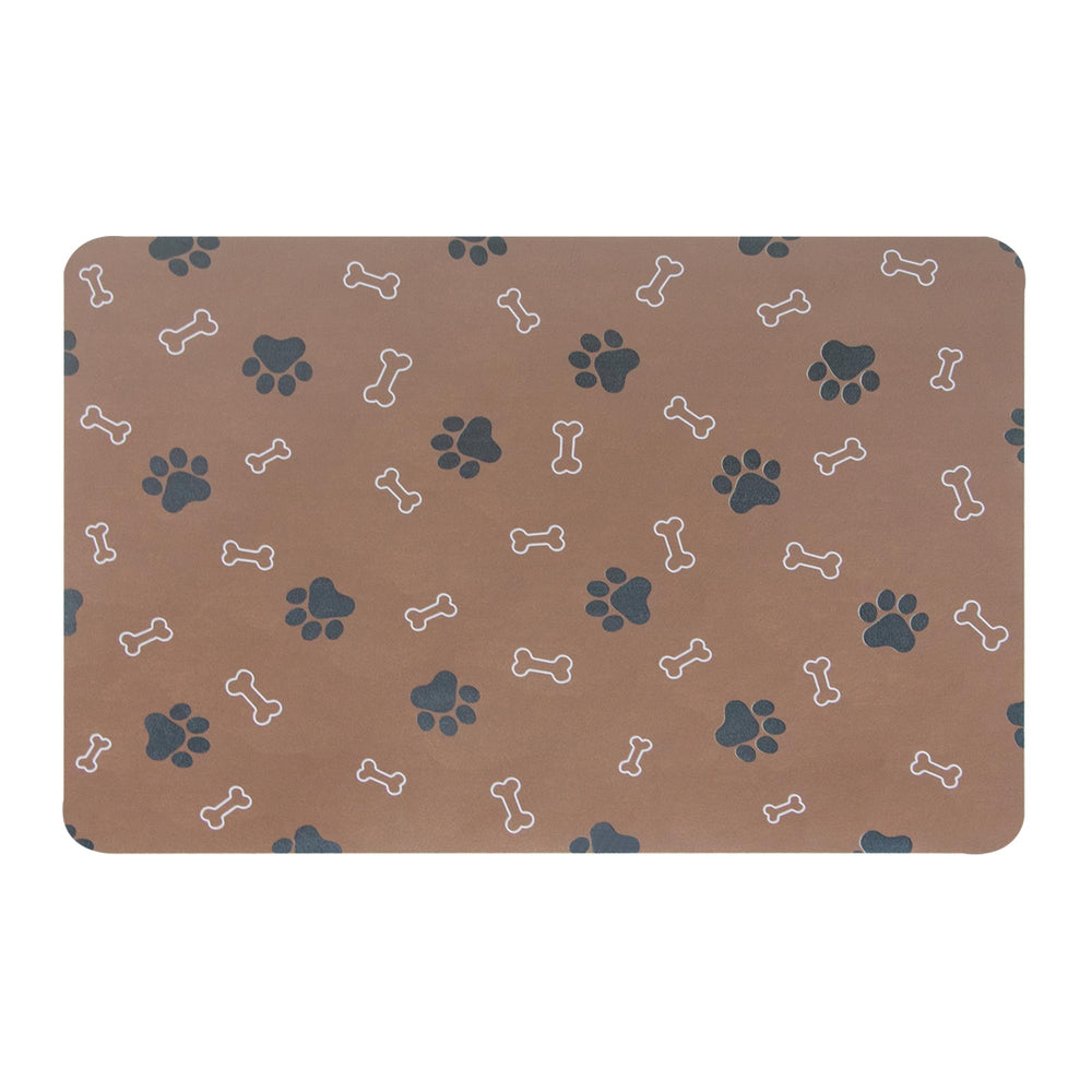 EP Jeans multi-use pet mat suitable under feeders and fountains.