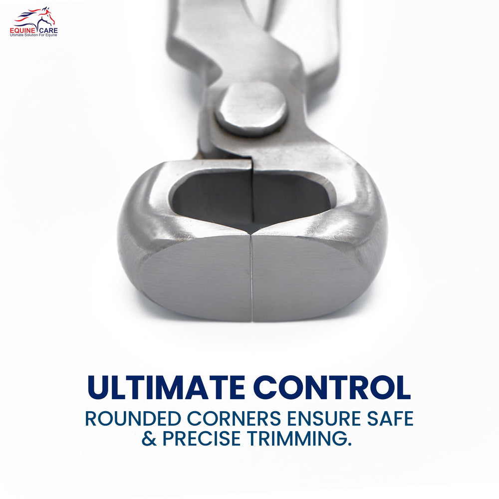 Equine Care hoof nippers ergonomic grips provide non-slip comfort and reduced wrist strain.
