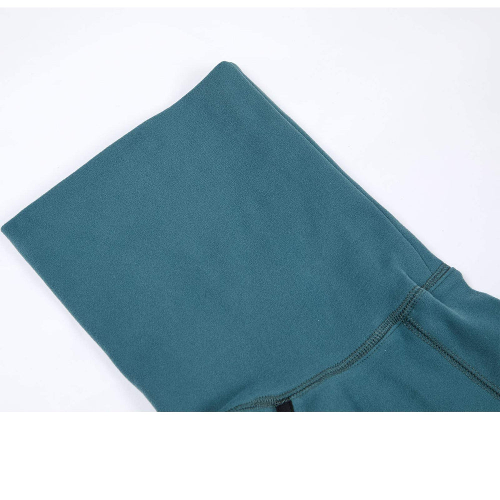 Esobo fleece dog coat pullover design enables quick on-off.