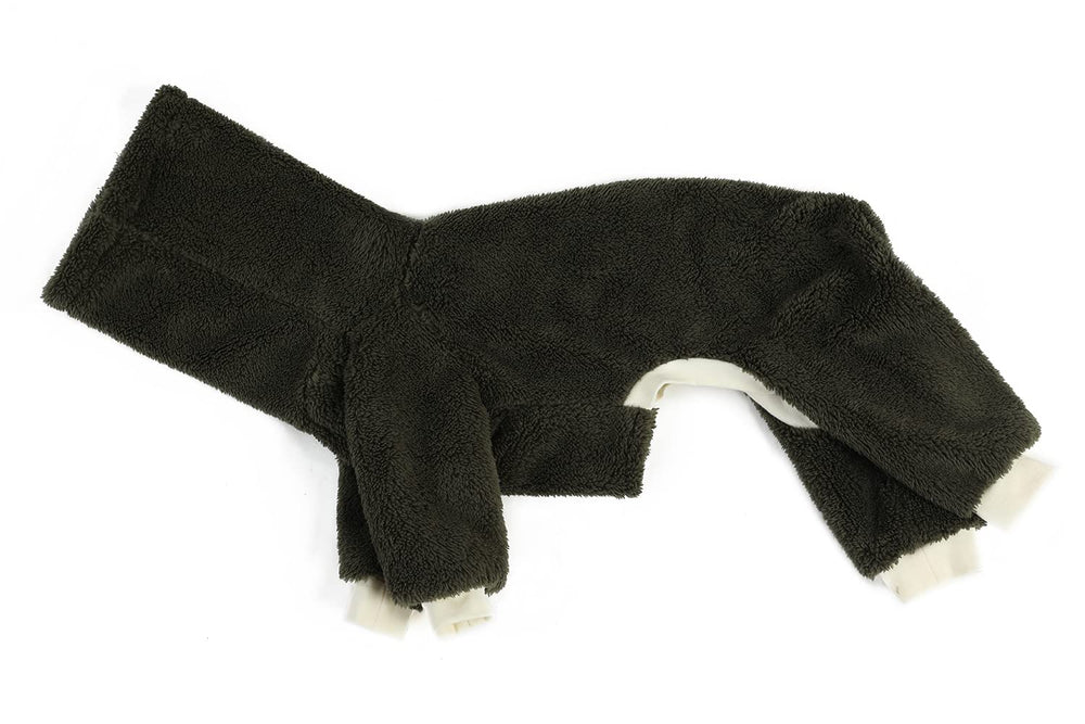 Esobo winter dog coat army green on-dog walking shows easy-on design for quick outdoor trips.