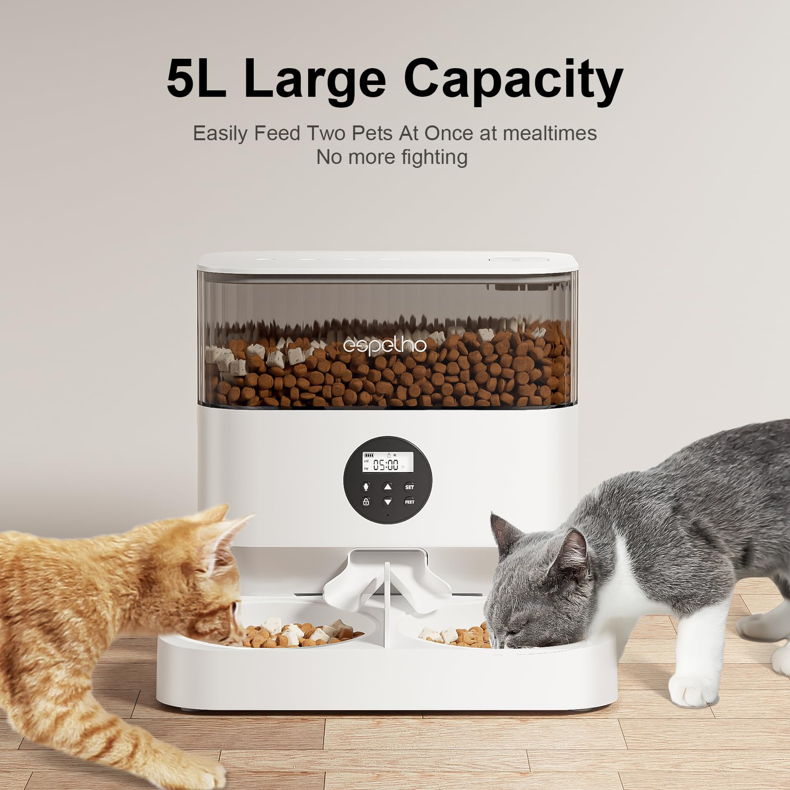 Espelho feeder records a 10 second message to guide pets during meals.