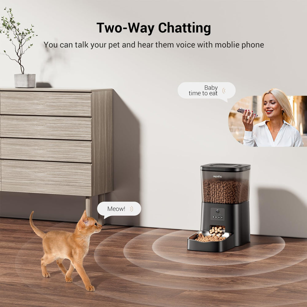 Espelho cat feeder motion detection sends instant alerts and stores pet moments.