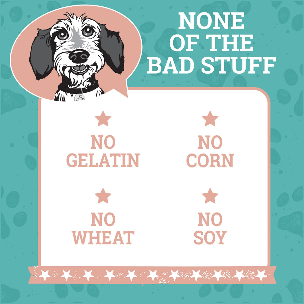 Etta Says Sit Training Treats low-calorie salmon snack during training.