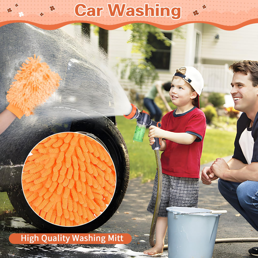 EVILTO car wash mitt supports efficient rinsing after vehicle cleaning.