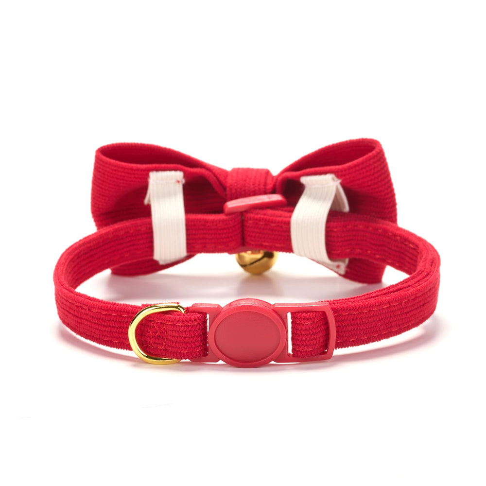 Ewinoom two-color set offers versatile style options for cats.