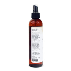 Eye Envy Beard Stain Remover Spray removes cat beard stains during daily grooming.