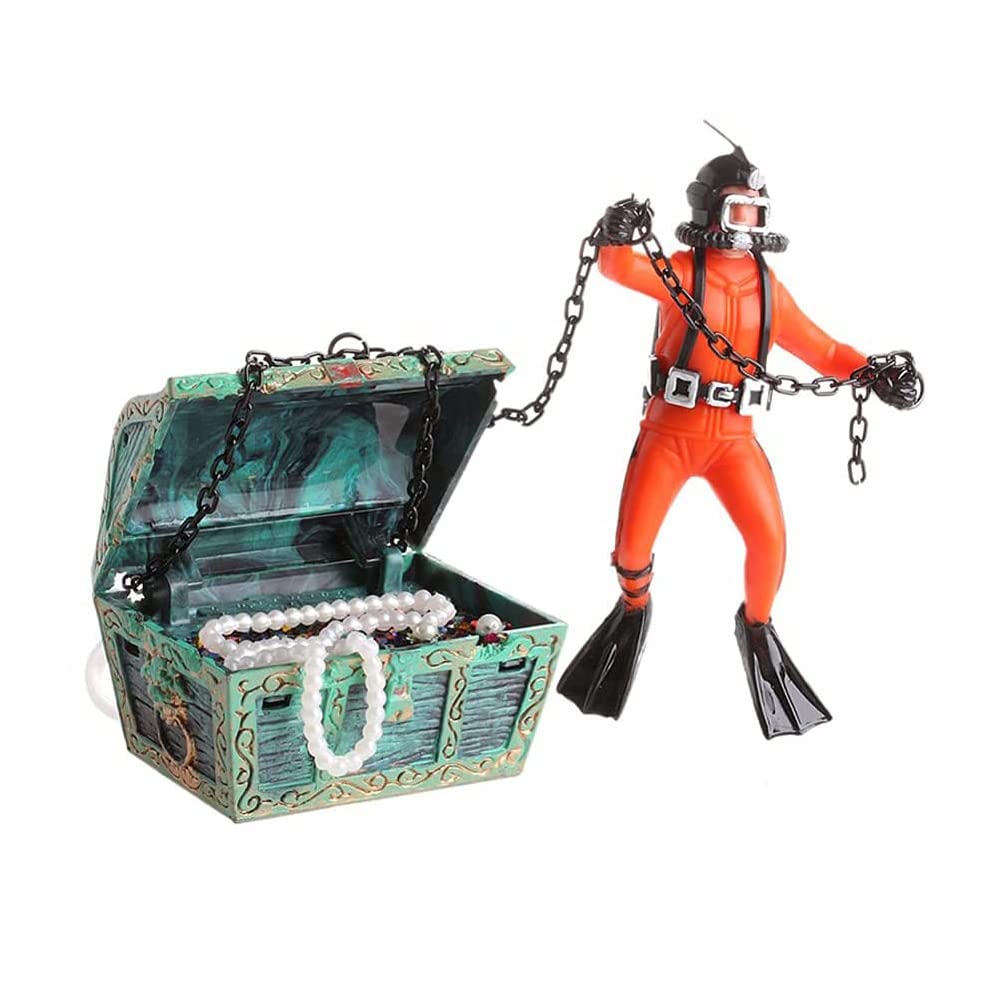Eyech treasure chest underwater with sinking pose adds motion to the tank.