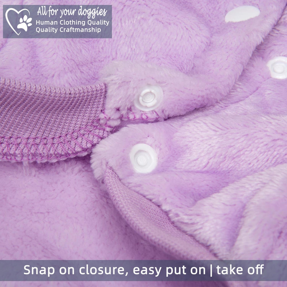FABRICASTLE dog hoodie light purple close-up soft fabric warmth