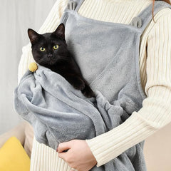 Facailaifu cat apron size-weight-guide helps fit up to 7.5 kg.