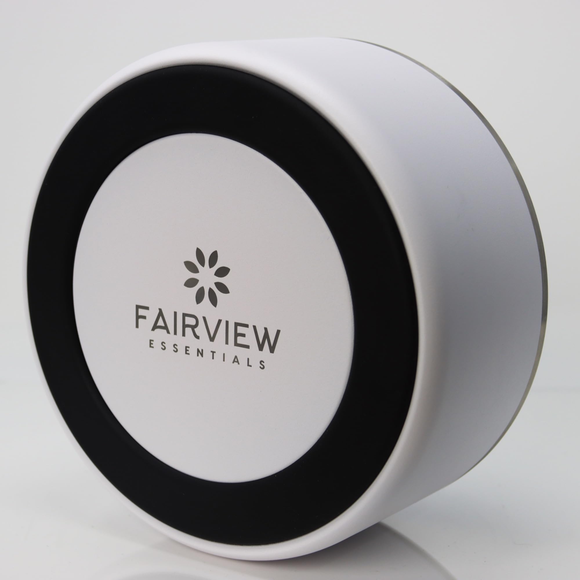 Fairview Essentials Durango insulated bowl outdoors during picnic, versatile for water or meals