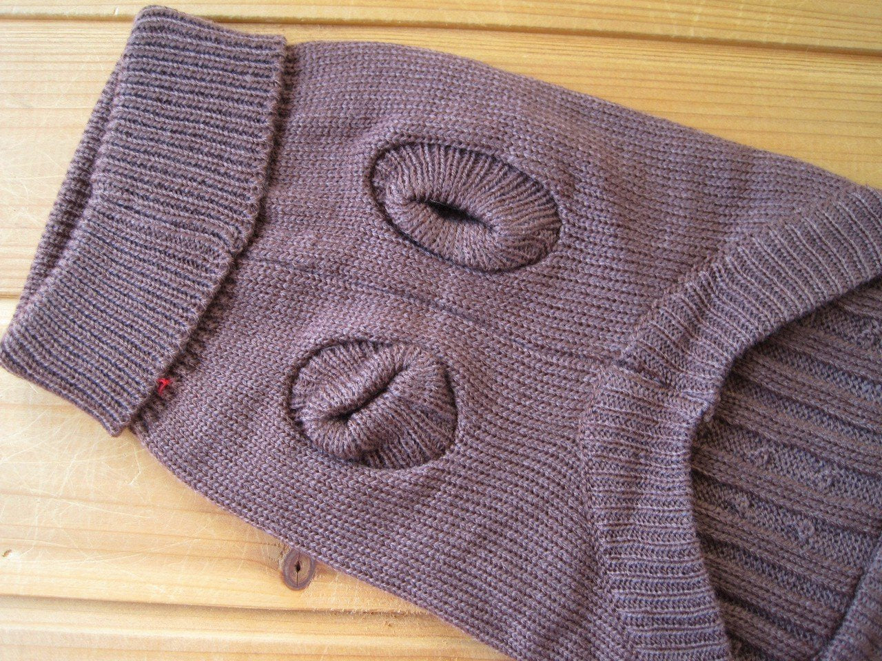 FAMI dog sweater size guide large shows measurements and fit guidance