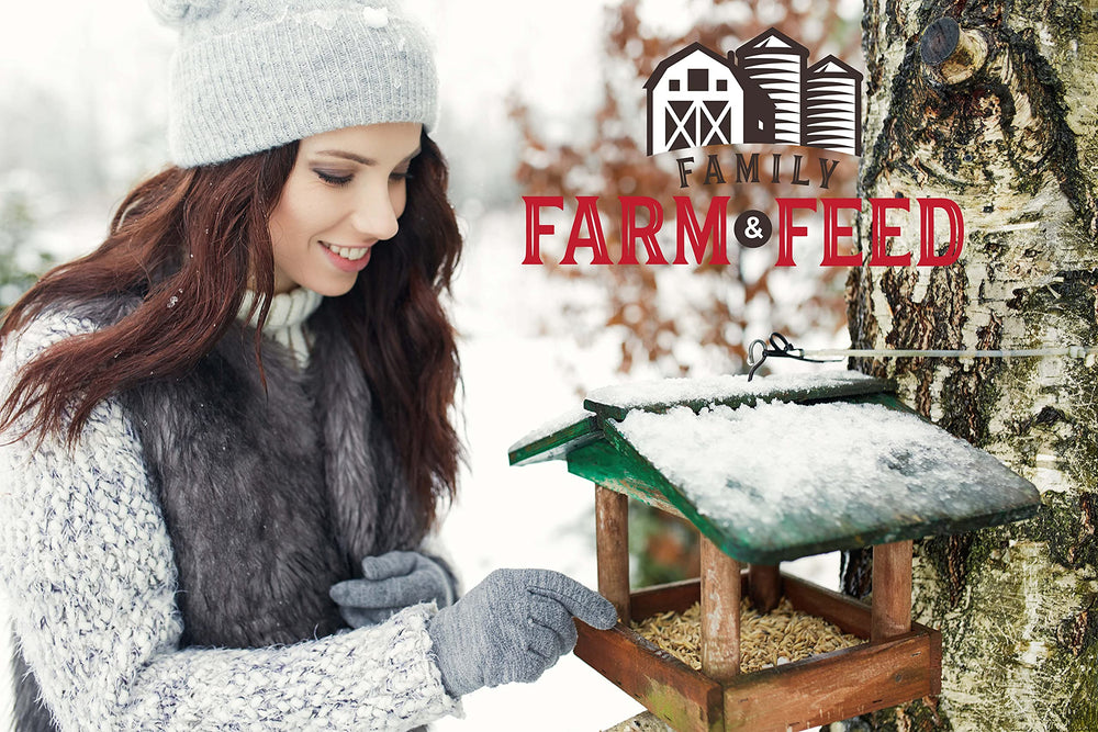 Family Farm and Feed four-season seed bag showing 4-pound quantity and freshness