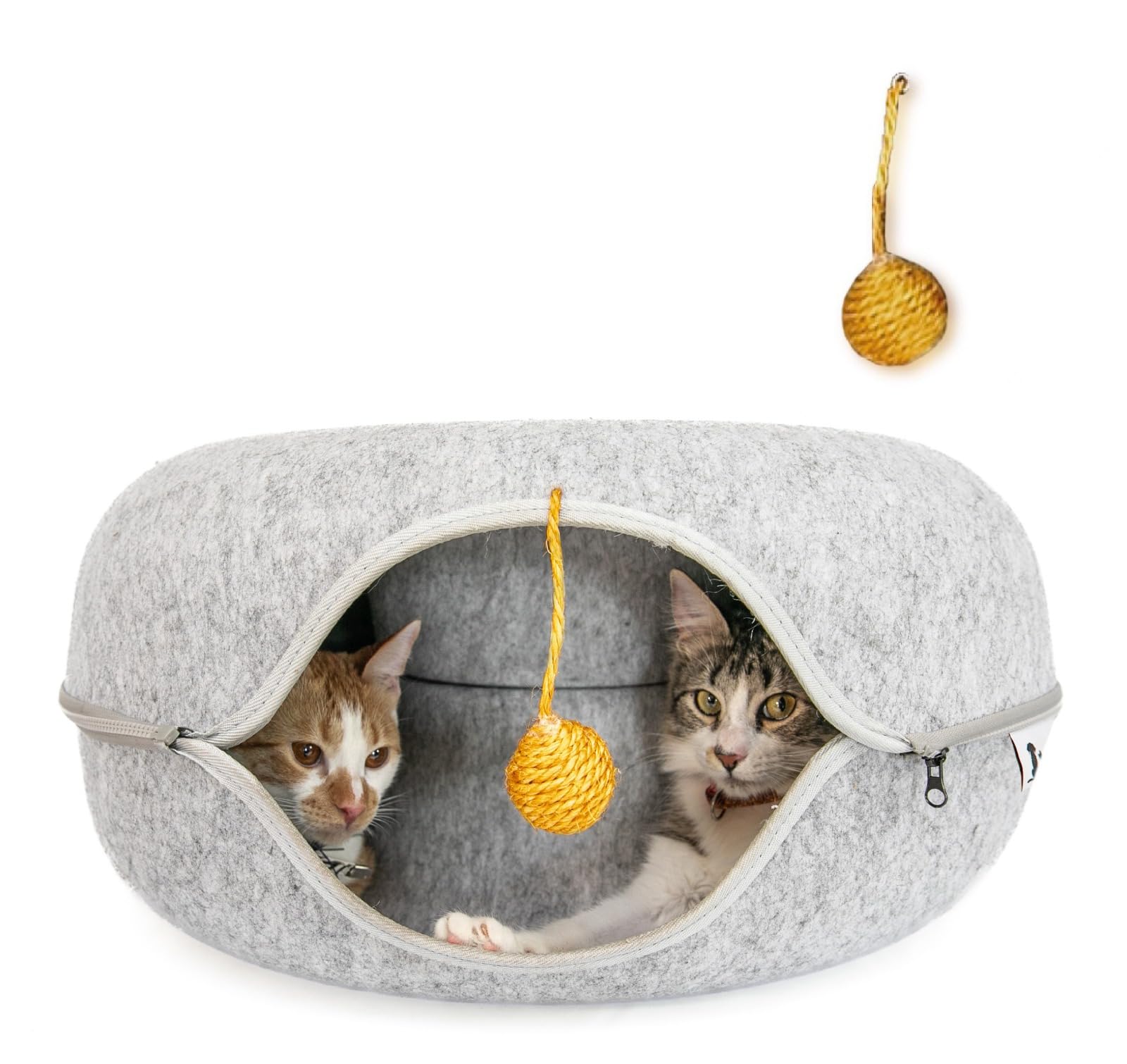 FAMPAWS large cat dome interior reveals a roomy hideaway for calm naps.