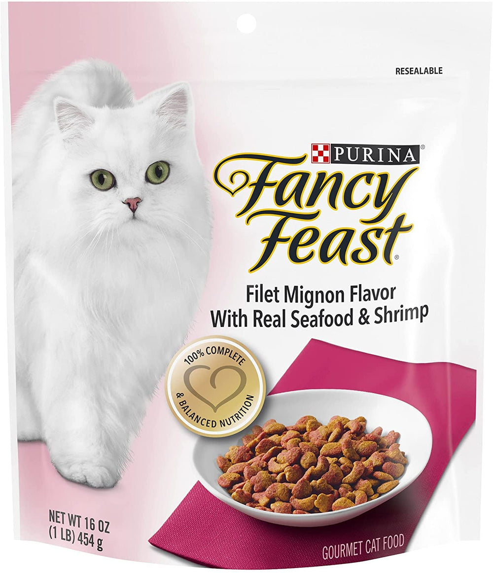 Fancy Feast Gourmet Gold filet mignon dry kibble bowl shows a satisfying texture for mealtime.
