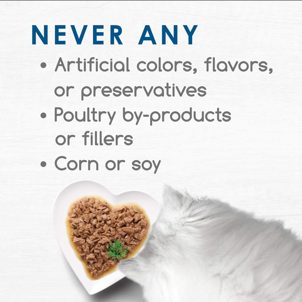Fancy Feast Gourmet Naturals Gravy free from artificial colors and preservatives.